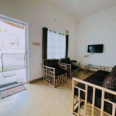 Hegde Residency Villa Chikmagalur Exterior photo