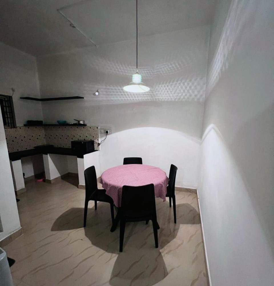 Hegde Residency Villa Chikmagalur Exterior photo